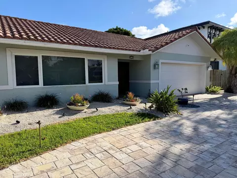 712 Forsyth St, Boca Raton, FL 33487