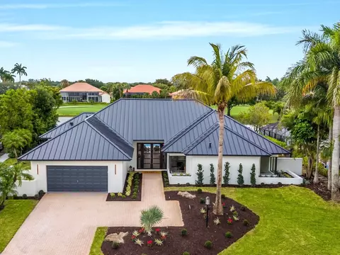 10803 Ashmont Dr, Boca Raton, FL 33498