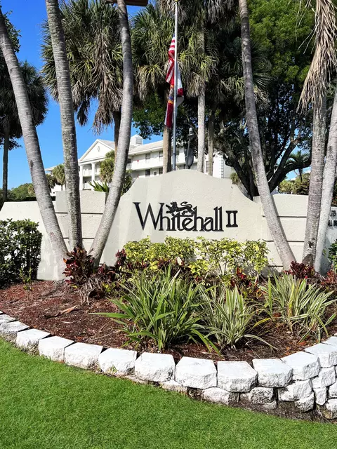 1709 Whitehall Dr #203, Davie, FL 33324
