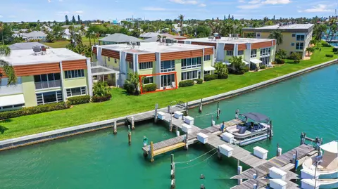 1315 Bayshore Dr #102, Fort Pierce, FL 34949