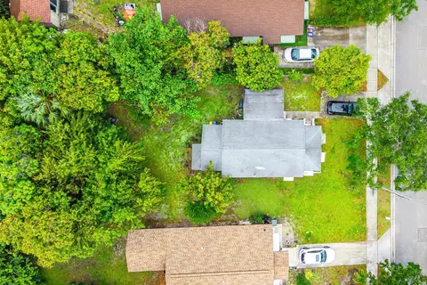 156 Pearl St, Boca Raton, FL 33432