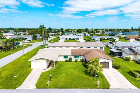 6061 Stanley Ln, Delray Beach, FL 33484