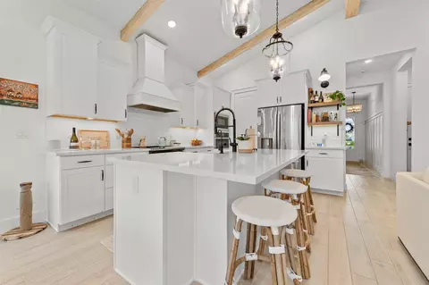Kitchen - 121 SE Rocky Ter, Stuart, FL 34997 photo 2 of 5