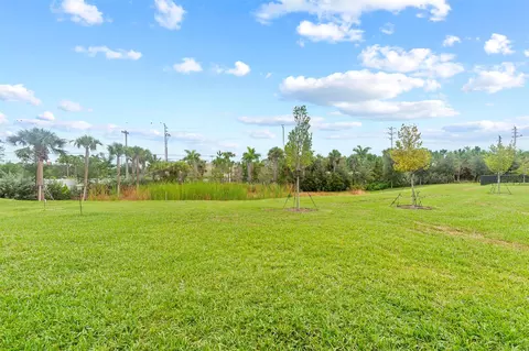 Exterior - 121 SE Rocky Ter, Stuart, FL 34997 photo 8 of 8
