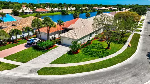 10641 Royal Caribbean Cir, Boynton Beach, FL 33437