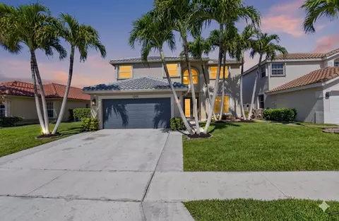 7245 Chesapeake Cir, Boynton Beach, FL 33436