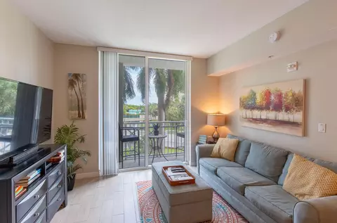 400 N Federal Hwy #209S, Boynton Beach, FL 33435