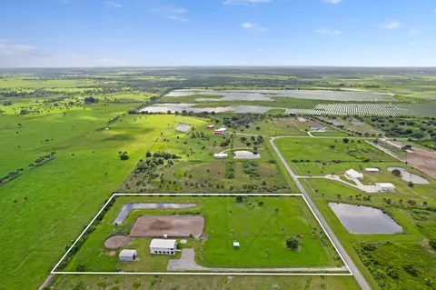 View/Area - 6536 SE 26th Trl, Okeechobee, FL 34974 photo 3 of 9