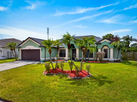 6124 NW Ginger Ln, Port Saint Lucie, FL 34986