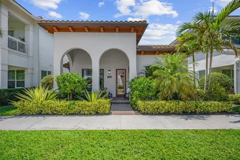 7041 Edison Pl, Palm Beach Gardens, FL 33418
