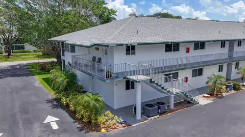 6 Garden St E #108P, Tequesta, FL 33469