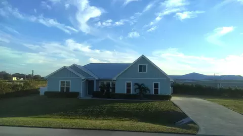 3533 Sky Valley Ln, Clewiston, FL 33440