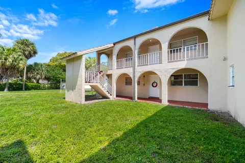 2710 Riverside Dr #201A, Coral Springs, FL 33065