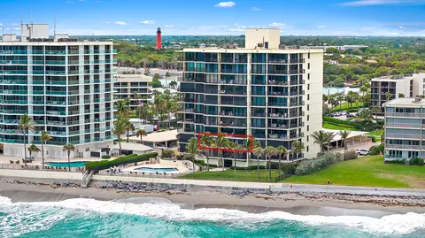 200 Beach Rd #202, Tequesta, FL 33469