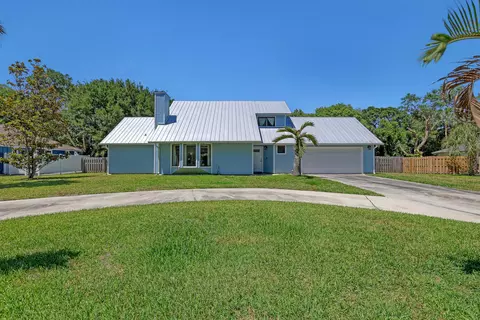 11078 Oak Way Cir, Palm Beach Gardens, FL 33410