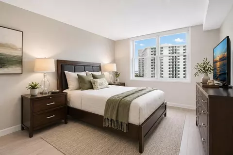 3000 S Ocean Dr #714, Hollywood, FL 33019
