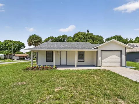 1373 32nd Ave SW, Vero Beach, FL 32968
