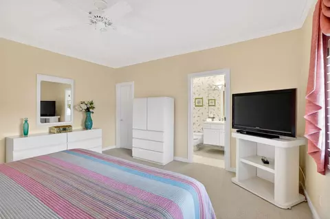 Bedroom - 6711 SE Barrington Dr, Stuart, FL 34997 photo 4 of 5