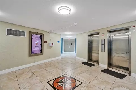 4222 Inverrary Blvd #4116, Lauderhill, FL 33319