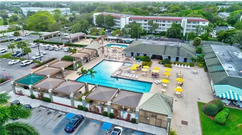 3204 Portofino Pt #B4, Coconut Creek, FL 33066