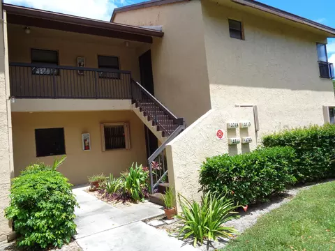 3713 Cocoplum Cir #3545, Coconut Creek, FL 33063