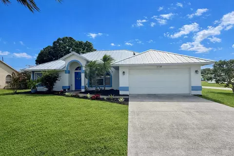 2738 SW District Ave, Port Saint Lucie, FL 34953