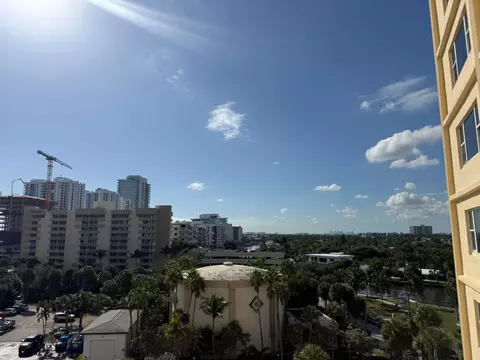 1200 Hibiscus Ave #806, Pompano Beach, FL 33062