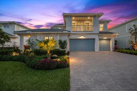 9236 Crestview Cir, Palm Beach Gardens, FL 33412