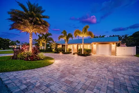 1066 SW 27th Pl, Boynton Beach, FL 33426