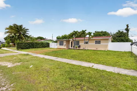 11751 SW 185th Ter, Miami, FL 33177