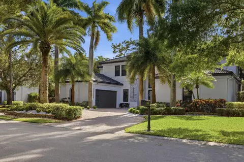 6005 Pinewood Ave, Parkland, FL 33067
