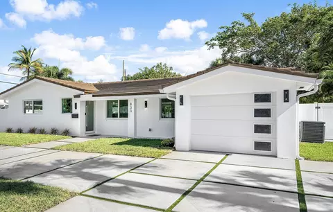 833 SW 5th St, Boca Raton, FL 33486