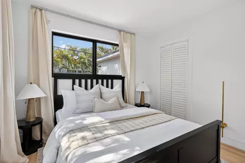 Bedroom - 454 Dover Rd, Jupiter, FL 33469 photo 2 of 10