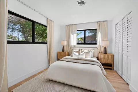 Bedroom - 454 Dover Rd, Jupiter, FL 33469 photo 8 of 10