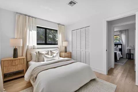 Bedroom - 454 Dover Rd, Jupiter, FL 33469 photo 7 of 10