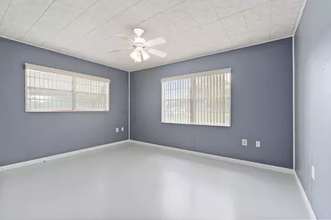Bedroom - 4072 NW 18th St, Okeechobee, FL 34972 photo 3 of 6