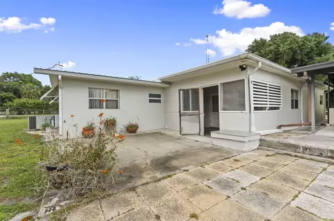Exterior - 4072 NW 18th St, Okeechobee, FL 34972 photo 4 of 12