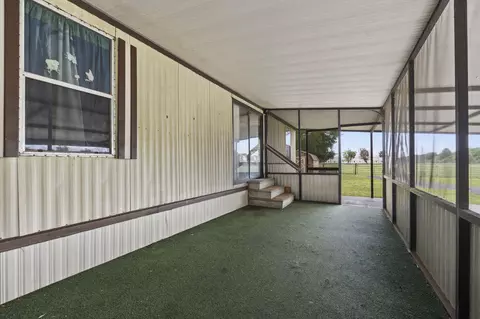 Exterior - 4072 NW 18th St, Okeechobee, FL 34972 photo 7 of 12
