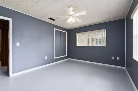 Bedroom - 4072 NW 18th St, Okeechobee, FL 34972 photo 2 of 6