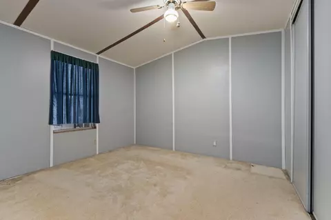 Bedroom - 4072 NW 18th St, Okeechobee, FL 34972 photo 5 of 6