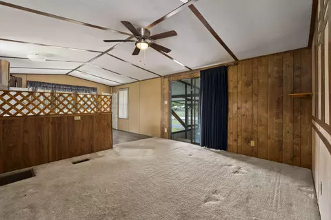Living - 4072 NW 18th St, Okeechobee, FL 34972 photo 7 of 8