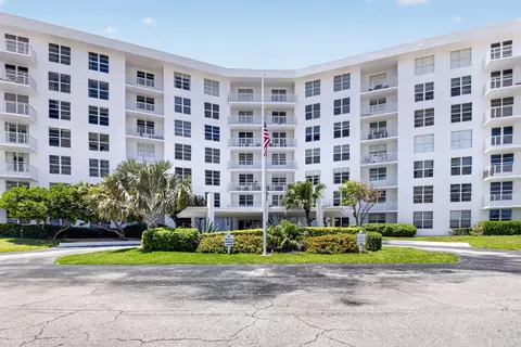 2851 S Ocean Blvd #5M, Boca Raton, FL 33432