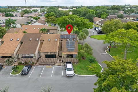 1966 SW 81st Ter #0, Davie, FL 33324