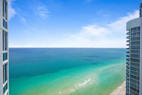 15901 Collins Ave #3902, Sunny Isles Beach, FL 33160
