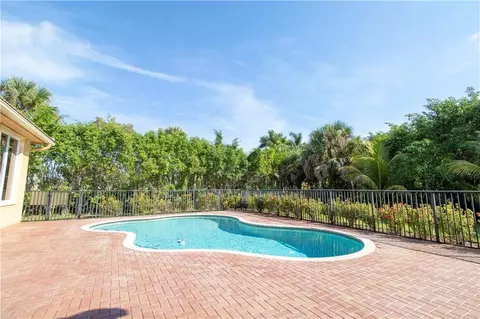 7678 NW 117th Ln, Parkland, FL 33076