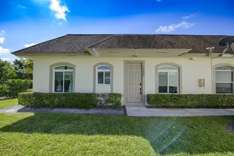 11893 Sturbridge Ln, Wellington, FL 33414