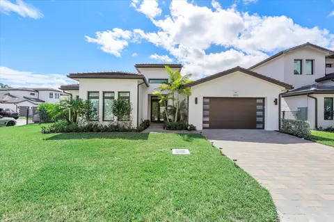 3502 Ashwood Cir, Fort Lauderdale, FL 33312