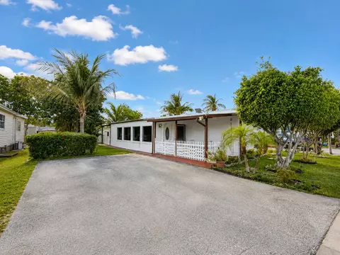 11201 SW 55th St #F16, Miramar, FL 33025