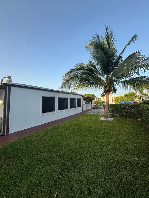 11201 SW 55th St #F16, Miramar, FL 33025