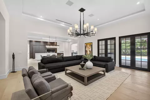 17 Carrick Rd, Palm Beach Gardens, FL 33418